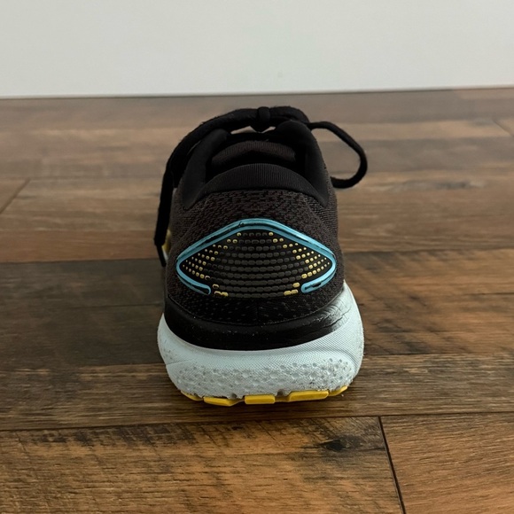 Brooks Ghost 16 Men’s Road Running Shoe in Black/Forged Iron/Blue main image 4